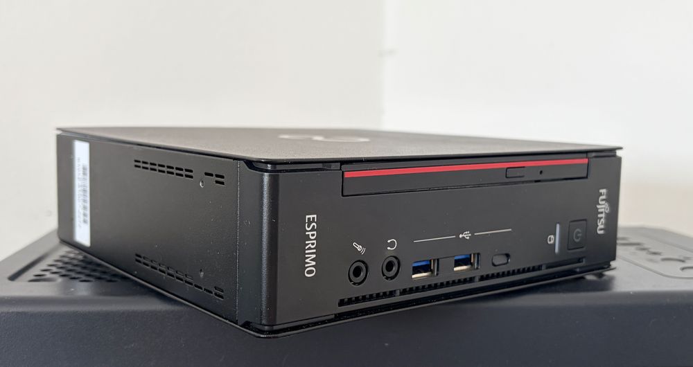 Mini PC Fujitsu Esprimo Q558 i3-9100 8GB 256GB Win10 Pro