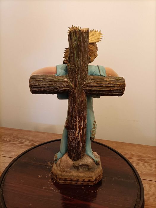 Estatueta Menino Jesus em madeira