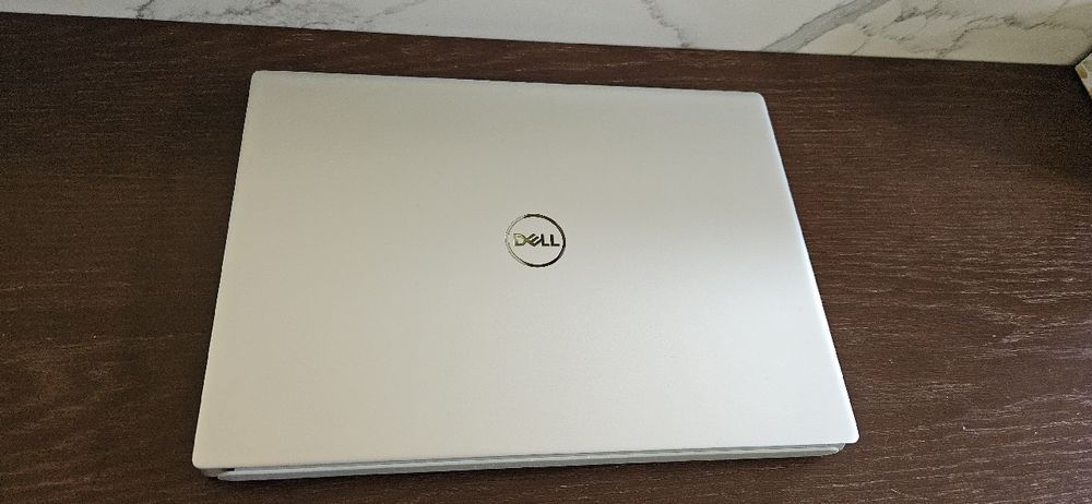 Laptop Dell Inspiron 5425
