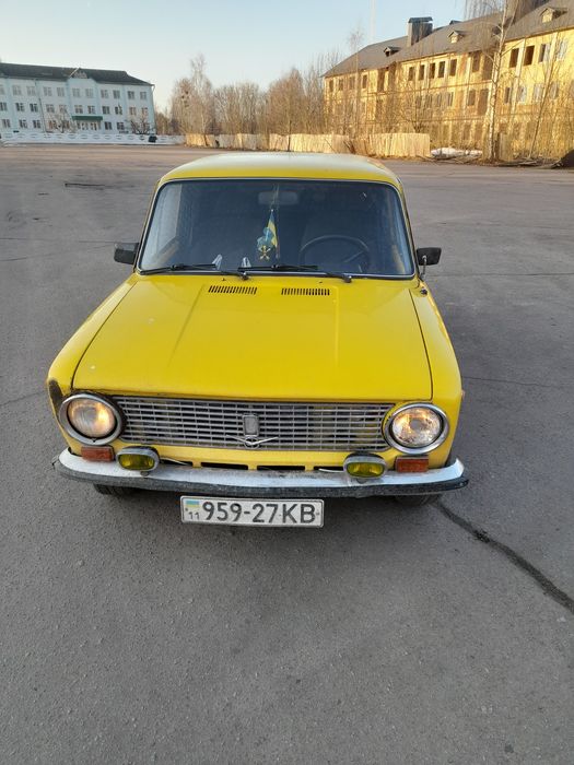 Продам ваз 21011