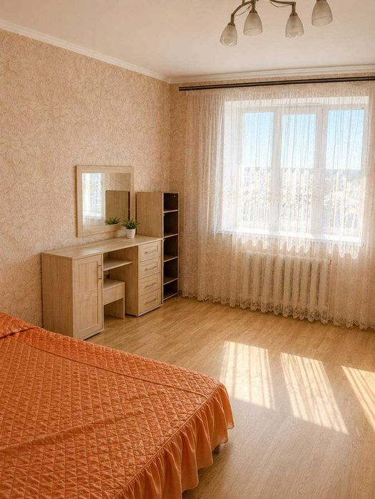 Двокімнатна квартира у форматі "Заходь і живи". Можна поторгуватись)