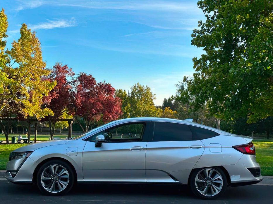 Honda Clarity      2018