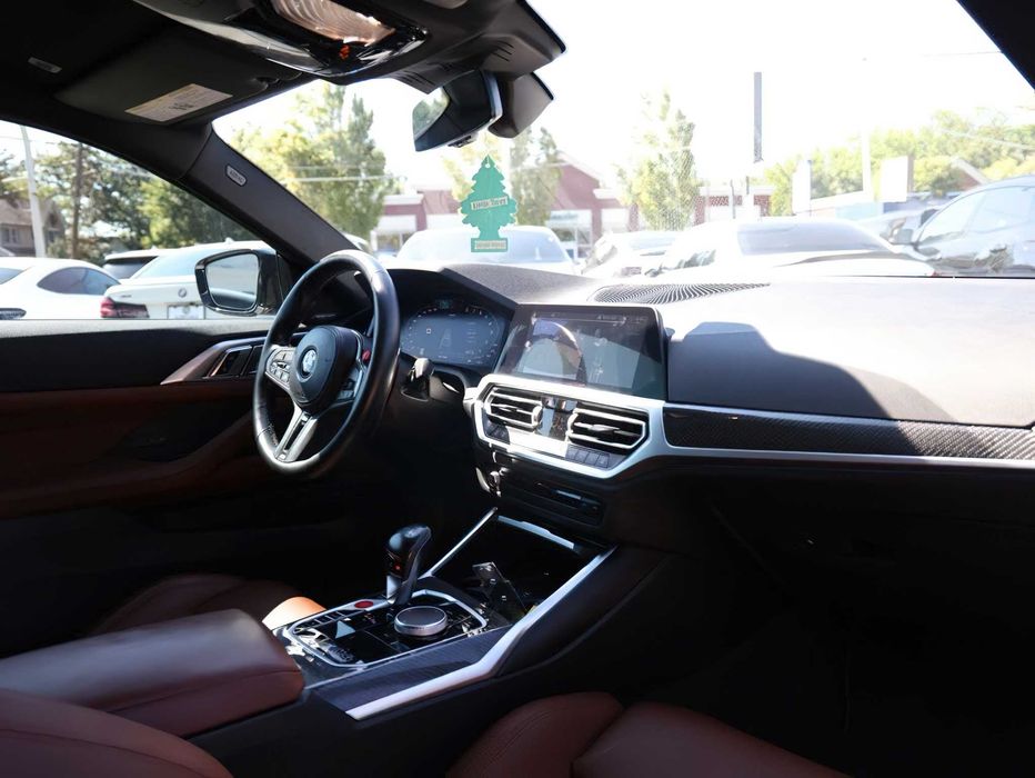 BMW M4 Competition xDrive      2022
