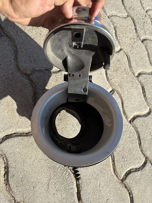 Tampa depósito combustível MINI R56 7 148 884 / 7 148 886