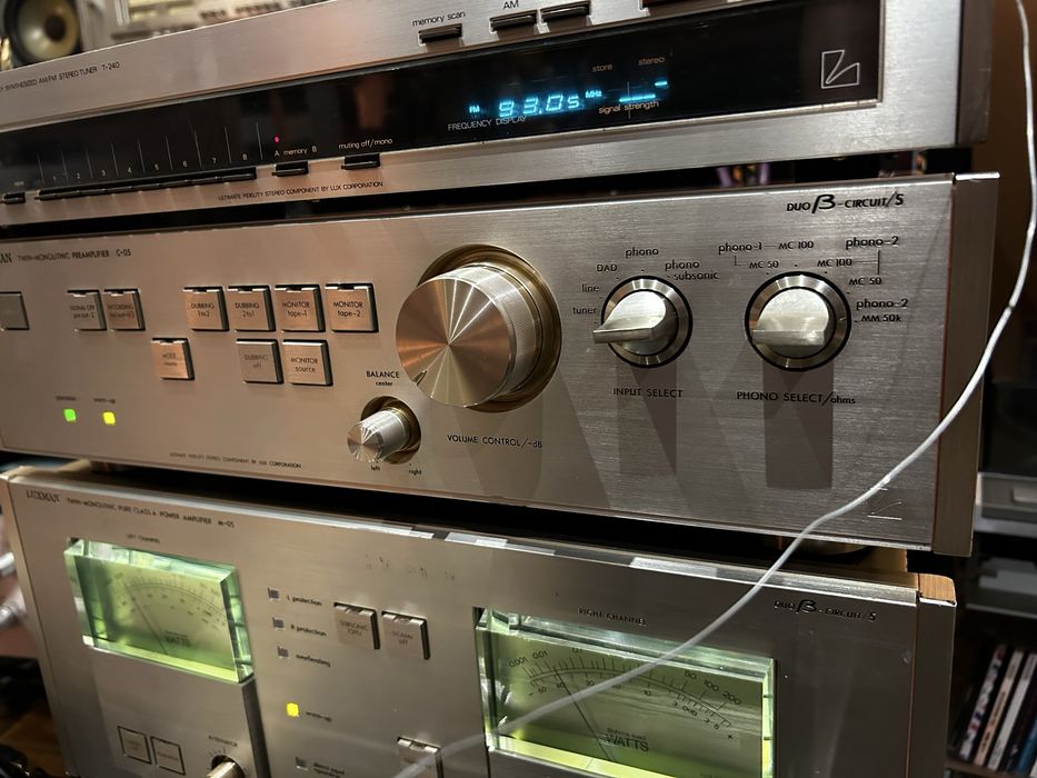 Tuner FM/AM Luxman T-240