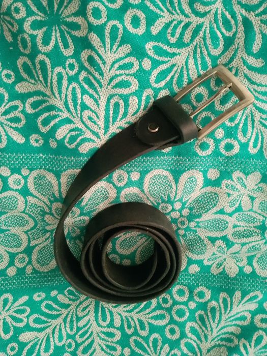 Продам кожаные ремни.