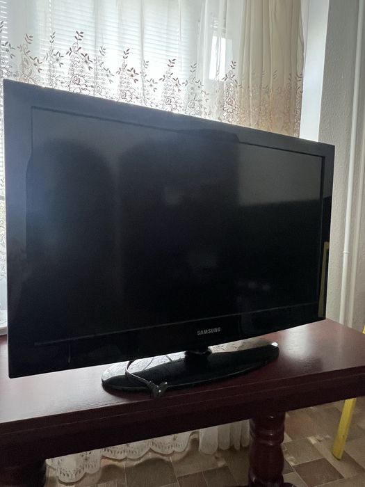Телевізор Samsung Le 32 e 420