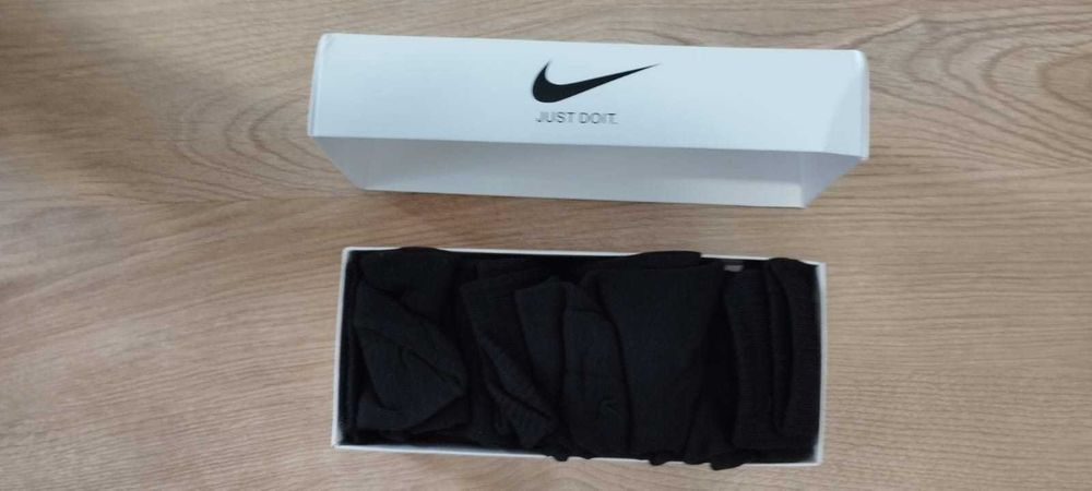Skarpety Nike czarne rozmiar 42-46