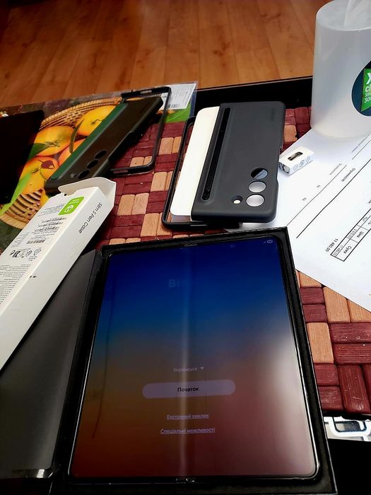 Samsung galaxy fold 5/512gb