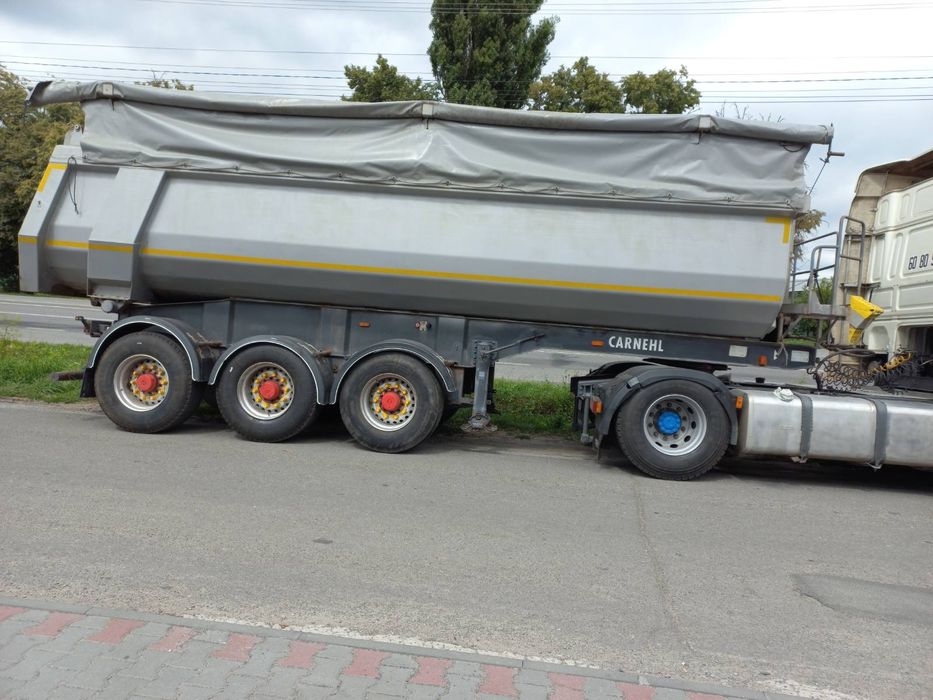 Продам Напівпричіп самоскид CARNEHL