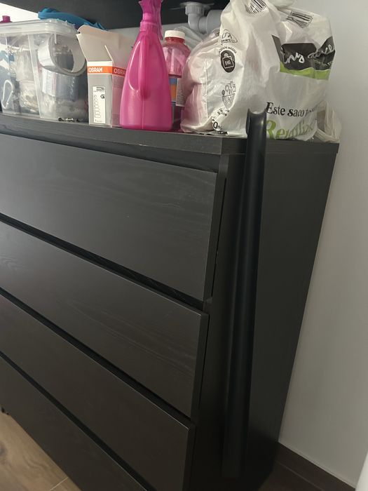Comoda e mesas de cabeceira Malm Ikea