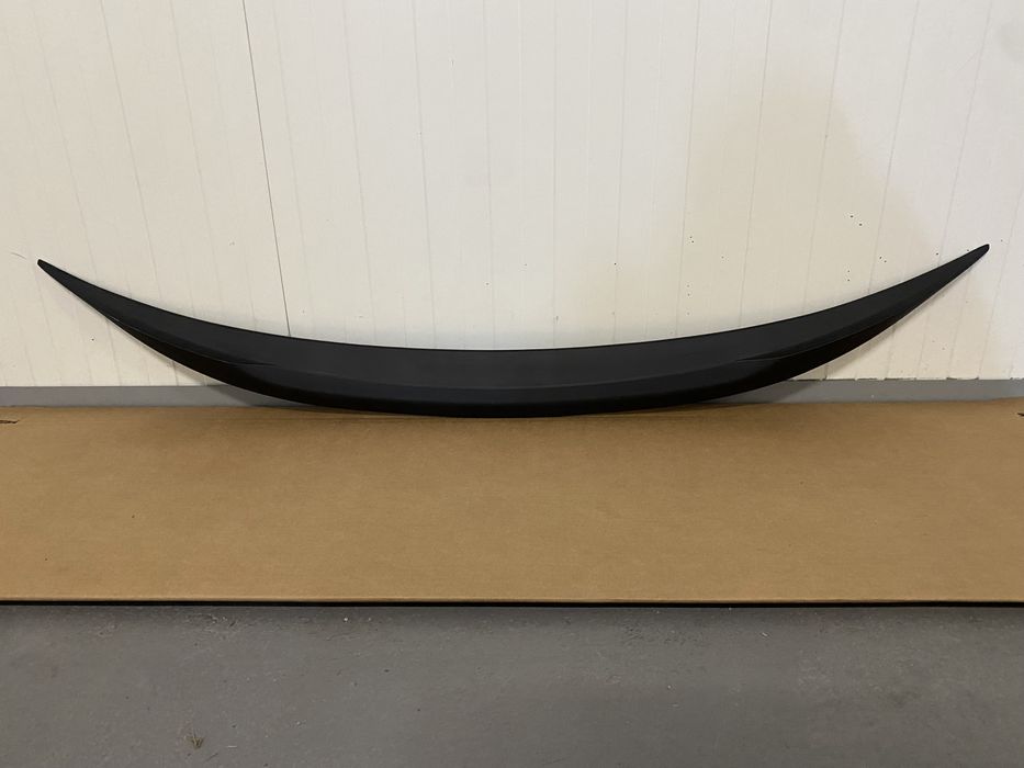 LIP SPOILER AILERON BMW SÉRIE 1 E82 E88 M PERFORMANCE  COMPATÍVEL COM OS MODELOS COUPÉ E CÁBRIO.