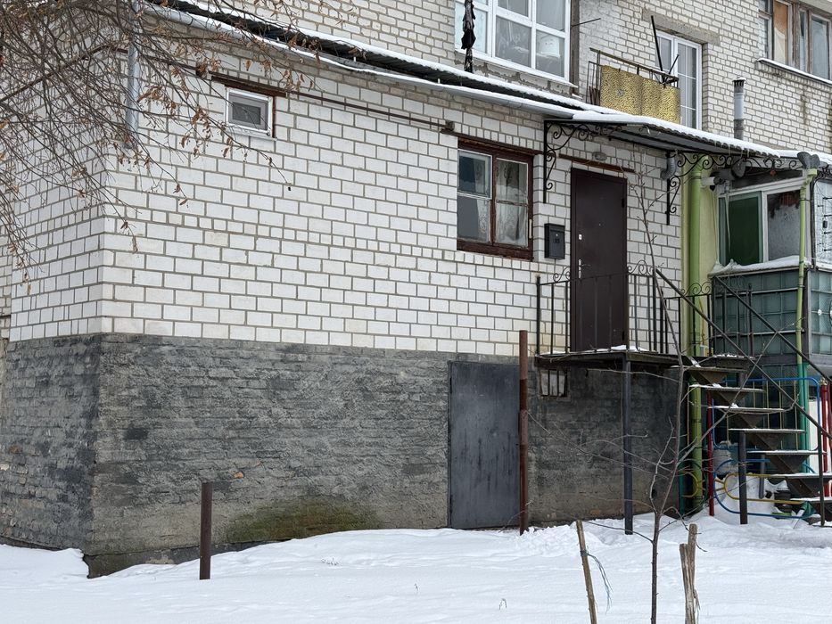 2х кім , 46м2, окремий вхід