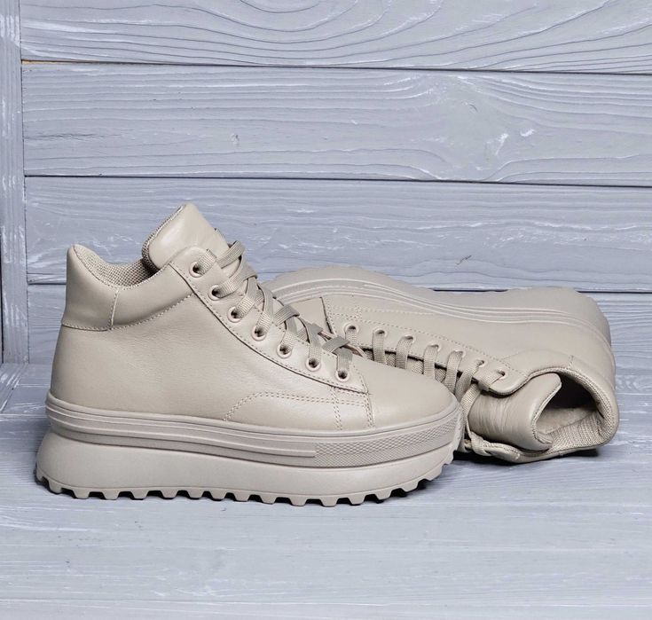 Женские кожаные зимние черные бежевые ботики / кроссовки на платформе!