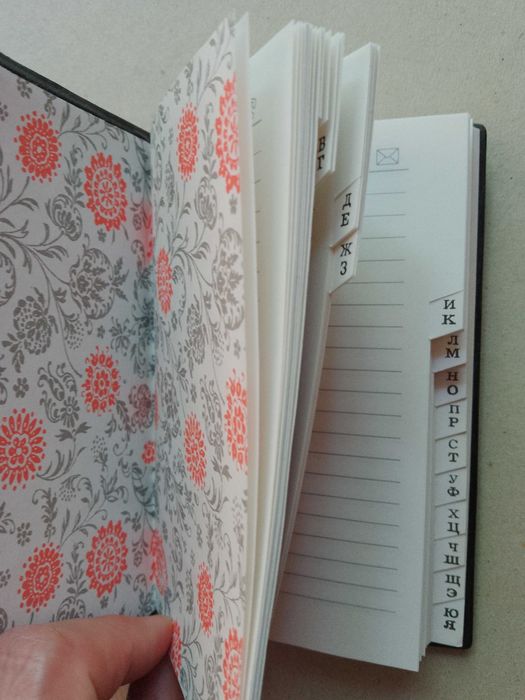 Канцелярія -Серветки/ Папір кольоровий/ ручки, лекала, записничок