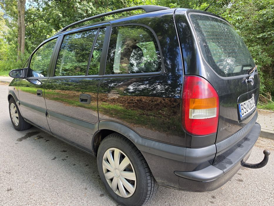 Opel Zafira A 2.0DTI 101KM 2002r. 7 - osobowy.