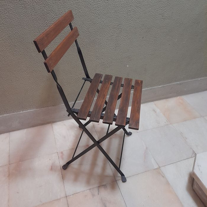 Cadeira madeira jardim