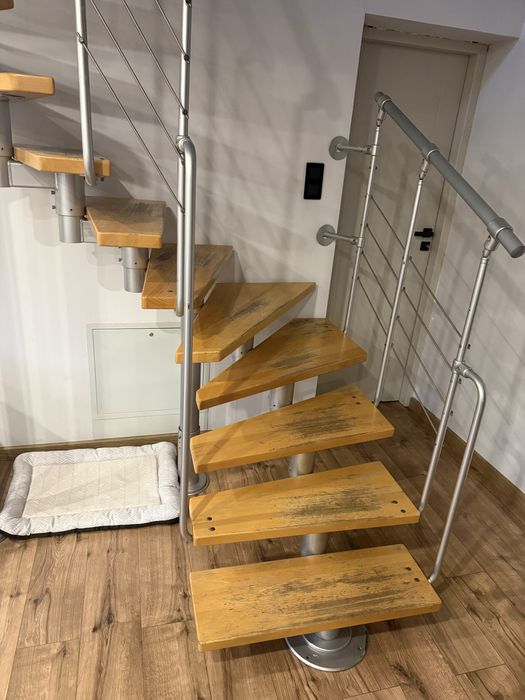 Schody modulowe + barierka 5mb na pietro