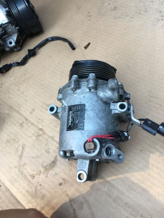 Компрессор кондиционера ланцер 10 Mitsubishi Lancer X 1.5 7813A057