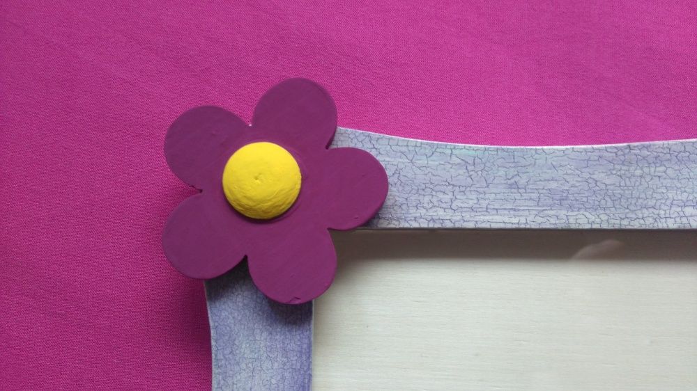 Moldura lilás foto 10X15cm artesanal CASA