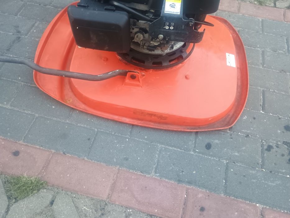 Kosiarka latająca poduszkowiec Husqvarna gx 560