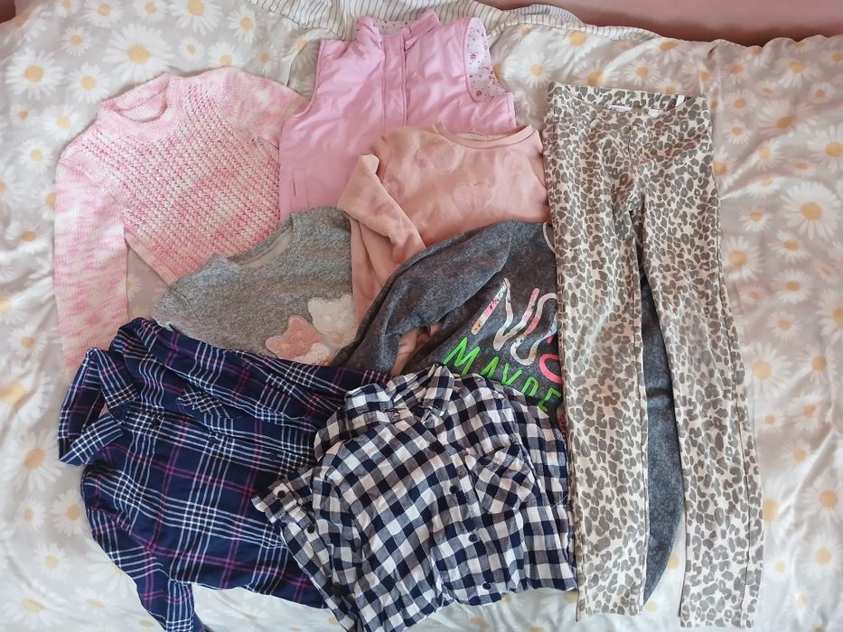 Zestaw ubranek dla dziewczynki 146 152