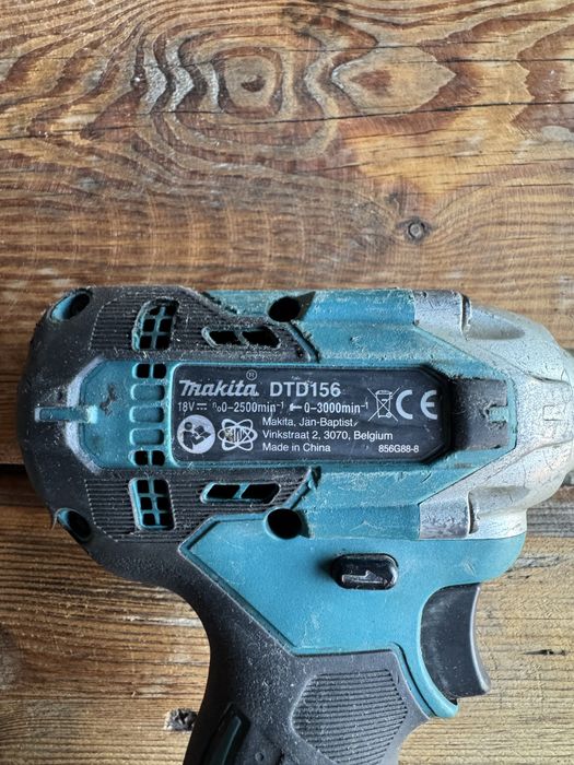 Zakrętarka udarowa makita dtd156
