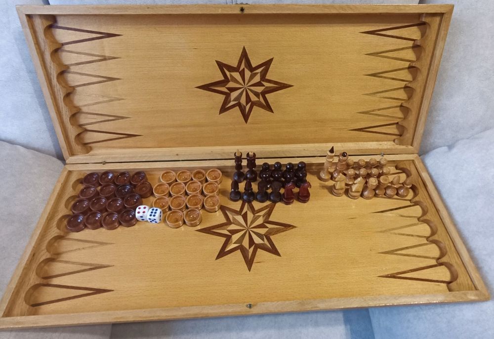 Шахи та нарди ручної роботи