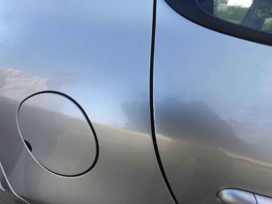 Renault Mégane 1.5 dCi 90cv Confort — 2011 — 142.700 km — Único dono