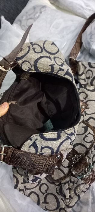 Vendo 21 bolsas muito bonitas