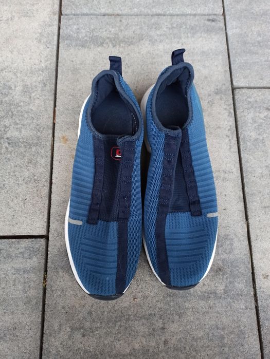 Buty sportowe niebieskie 43
