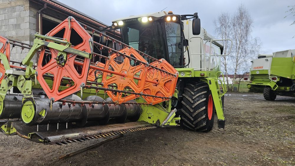 Claas lexion 520