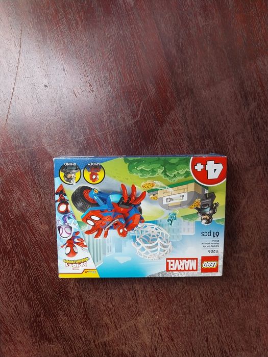 Zestaw LEGO Marvel Spider-Man