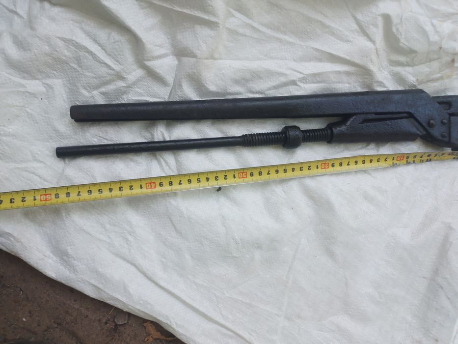 саперна лопатка , саперка  , топор упс , Сокира СССР, ключ трубный