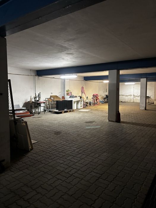 Wynajmę duży podziemny garaż