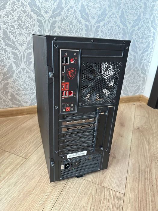 Ігровий ПК: i7-9700K / MSI RTX 2060 Super 8GB / 16GB RAM / 1000W