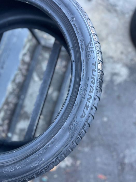 Шини 235/45 r20 Б/у літо Bridgestone