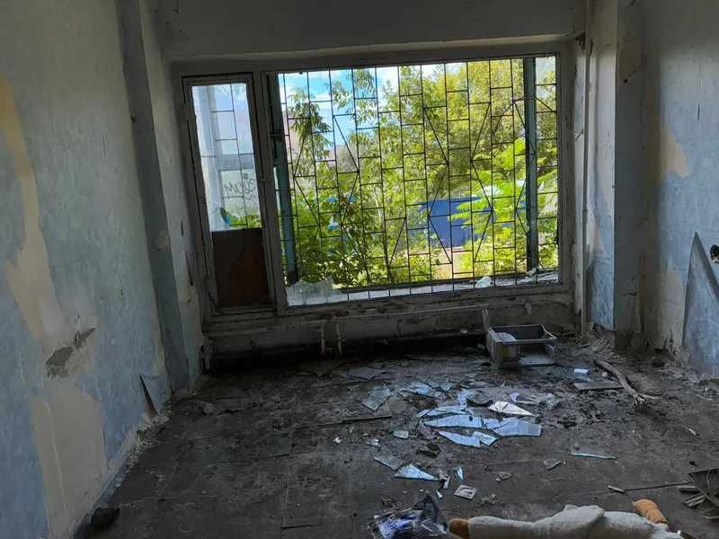 ПРОДАЖ - нежитлове приміщення 1-го поверху, загальною площею 207,3 кв.м.  м. Дніпро