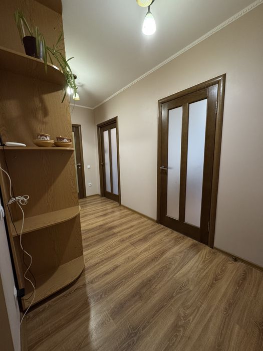 Новобудова в Центрі.Світло Не вимекають