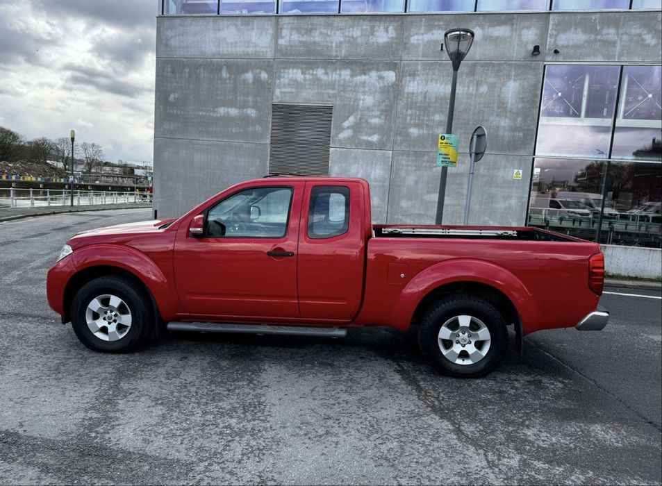 Nissan Navara 2.3 dci 190 CV king cab