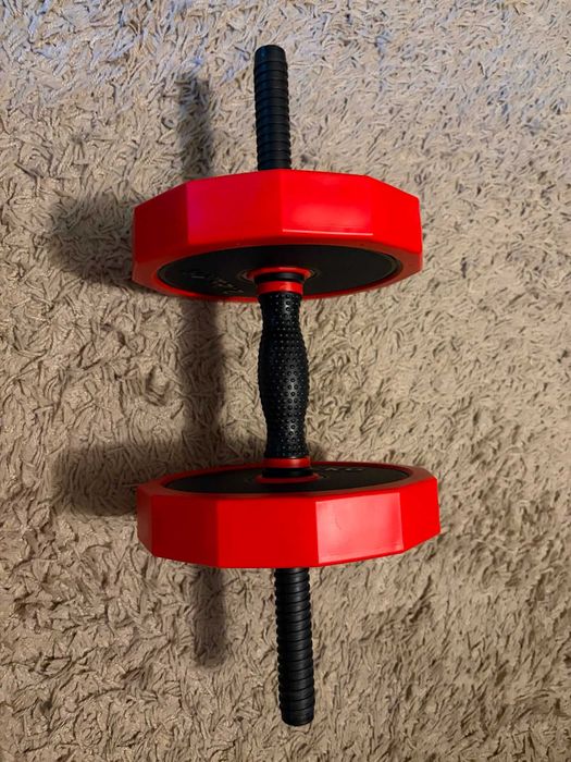 Conjunto completo com vários itens para ter uma academia em casa