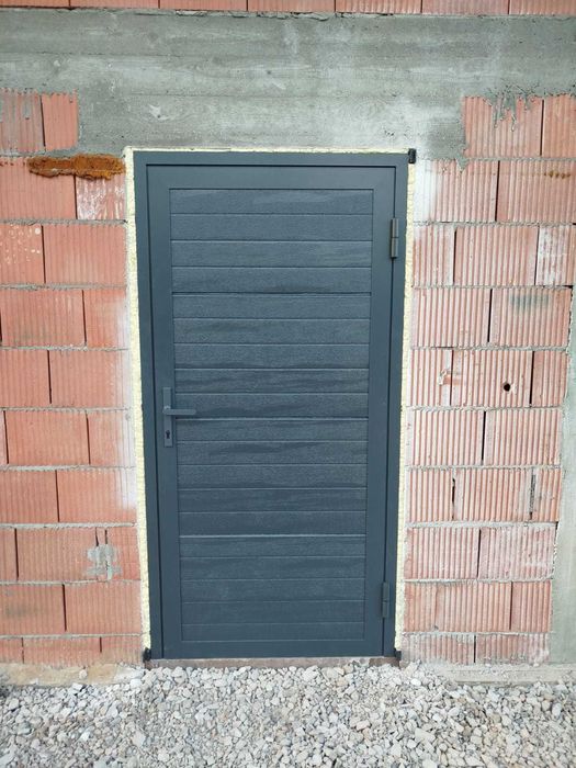 Brama segmentowa garażowa przemysłowa PRODUCENT DOORTEK SANDOMIERZ !!!