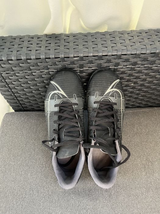 Бутси nike  футбольне взуття 36,5 см