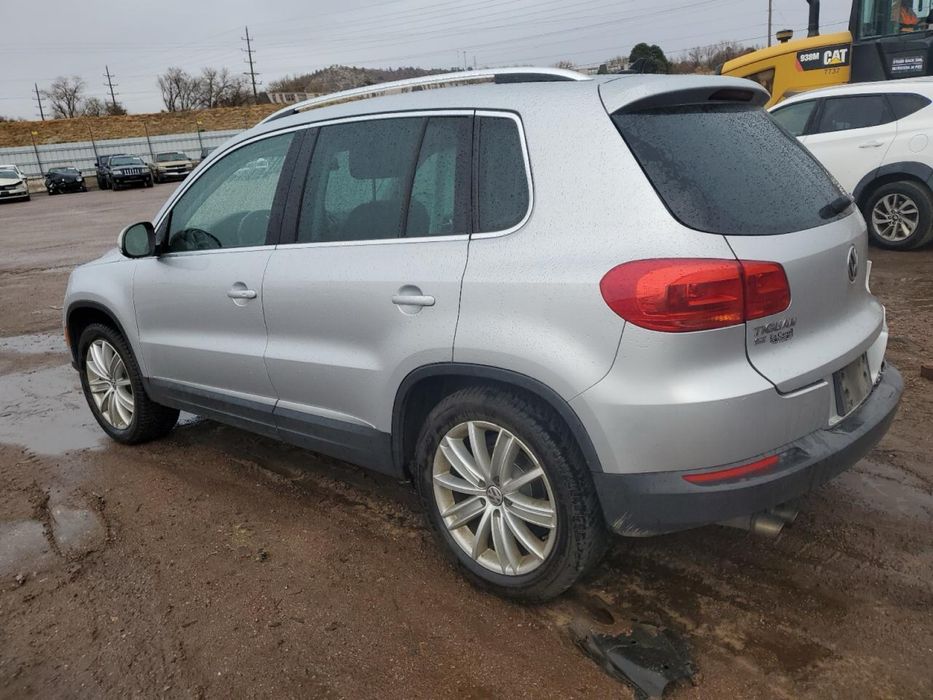 Volkswagen Tiguan 2012 / 2017 авто