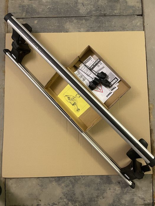 Багажник на гладкий дах Thule 750 + поперечки