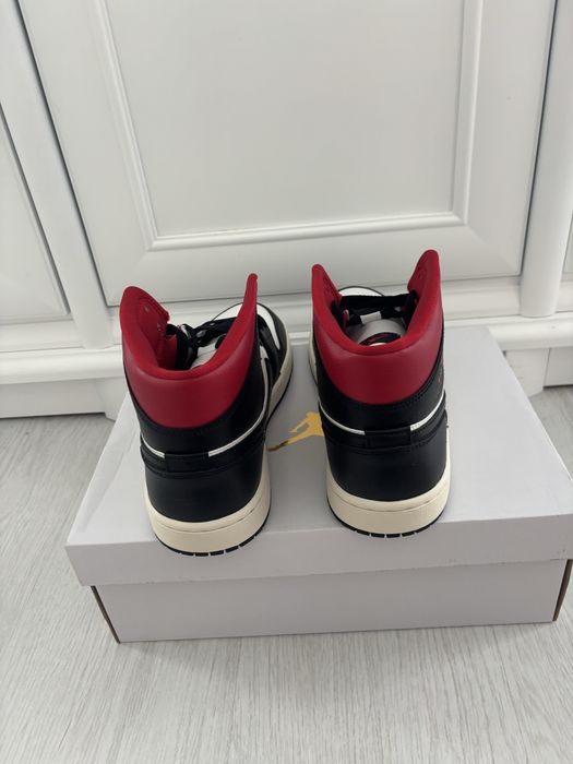Nike Air Jordan 1 Mid Gym Red Panda 43 sneakers streetwear