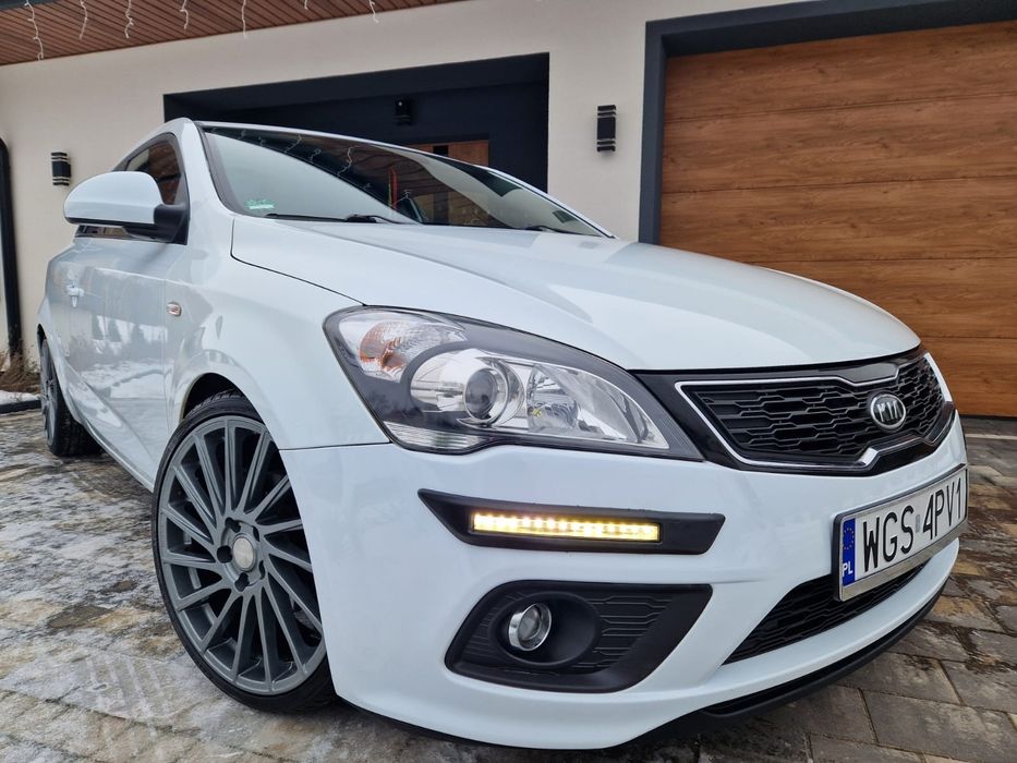 **Śliczna Kia ProCeed Lift **