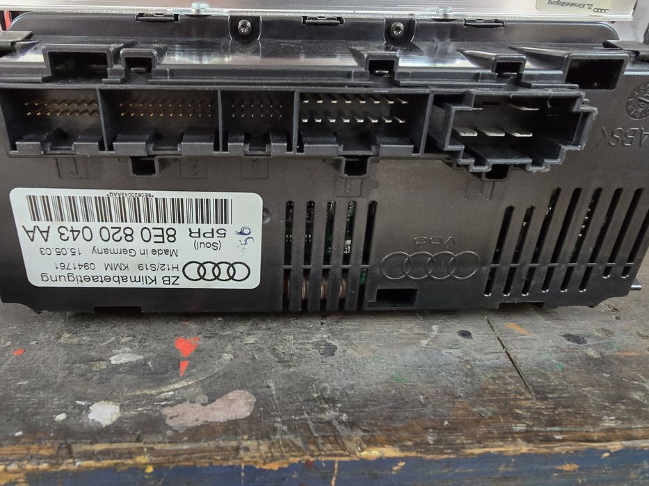 Audi A4 B6 klimatronik 1 DIN