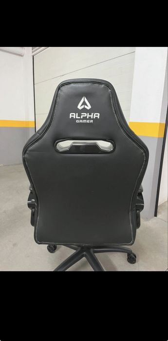 Cadeira Alpha Gamer preta