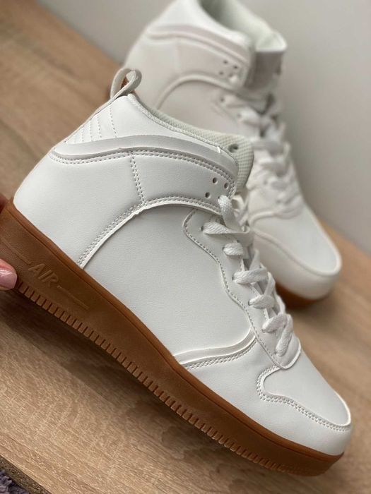 зимові чоловічі кросівки шкіряні на хутрі 27.5 см